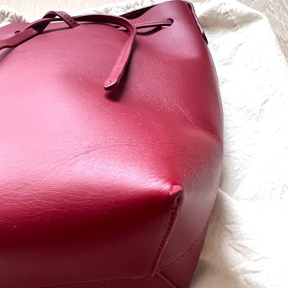 Mansur Gavriel mini bucket in red - Picture 2 of 7